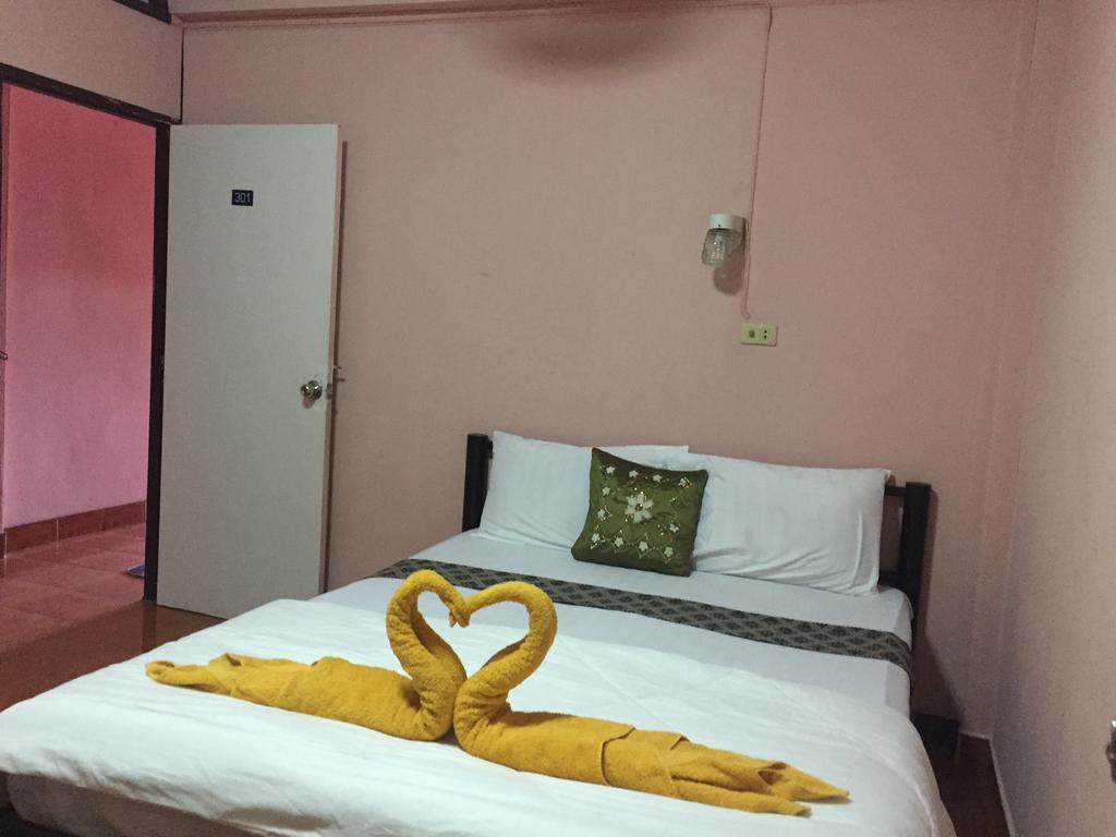 Marina Ao Nang Guesthouse Exterior foto
